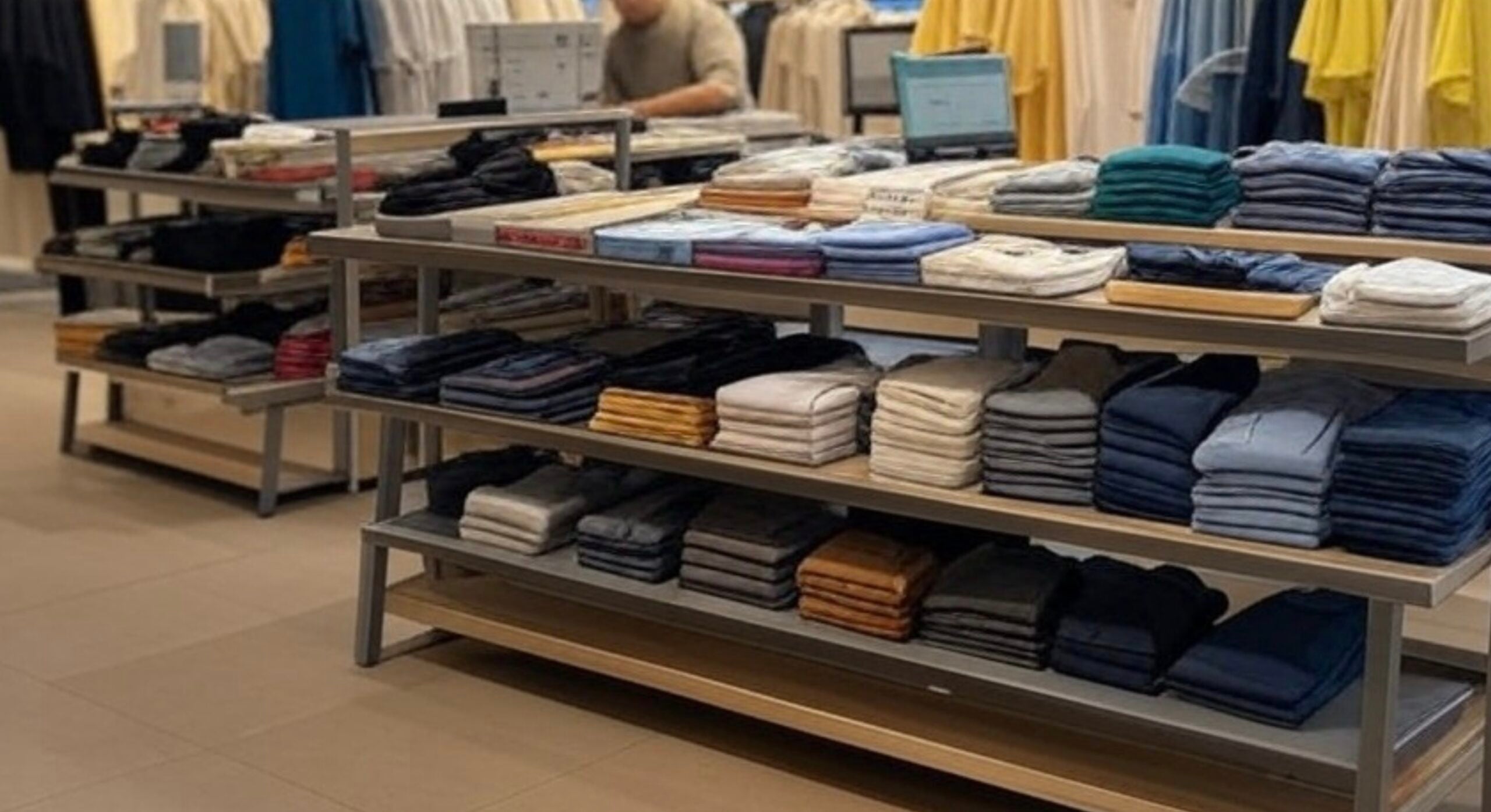 Storebuild.ai Avis : la meilleure IA pour créer votre boutique ?